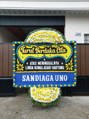 Papan Bunga Duka di Banjaroyo